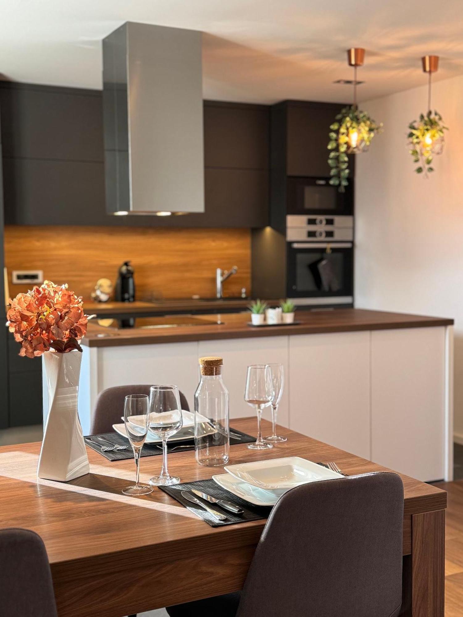 Apartment Bacci Vrhnika Buitenkant foto